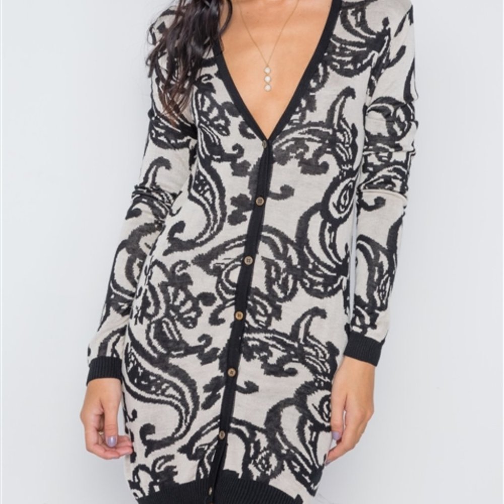 PAISLEY PATTERNED BUTTON DOWN SWEATER CARDIGAN